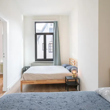 Apartment Large Authentic *