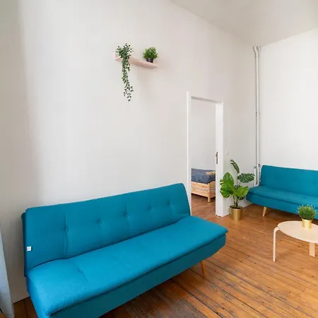 Large Authentic Apartment