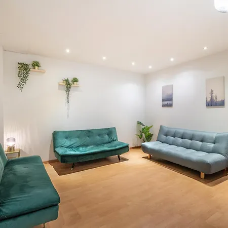 Apartment Large Authentic *